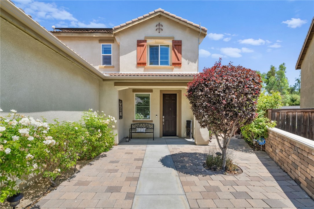 Detail Gallery Image 4 of 74 For 32431 Oak Hollow Ct, Wildomar,  CA 92595 - 6 Beds | 4/1 Baths