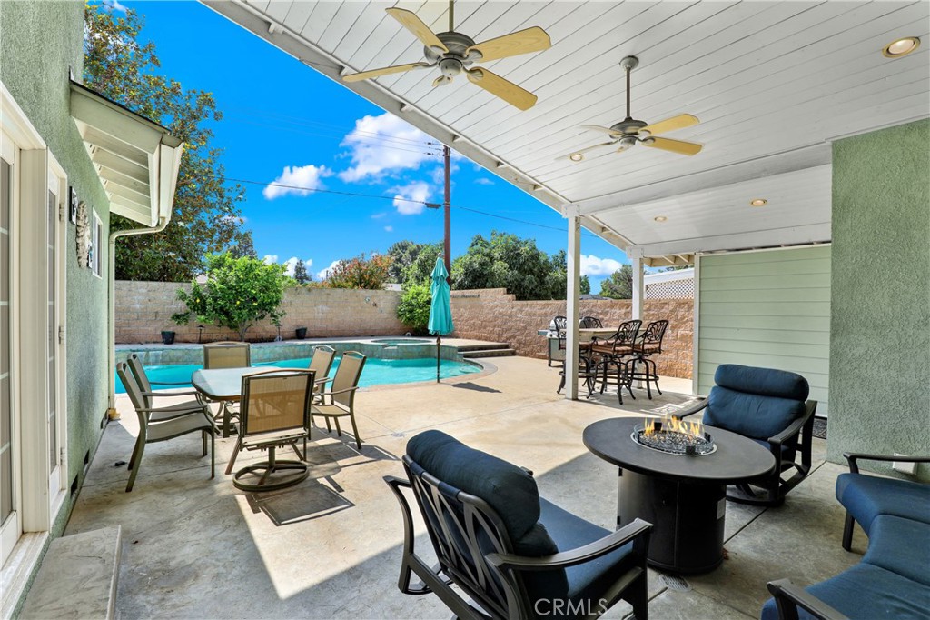 MLS #OC25128179 img 28