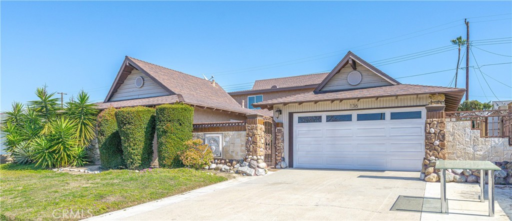 136 N Tiana Lane
