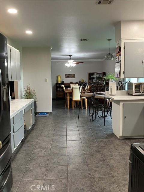 1976 6th Street, Oroville CA: https://media.crmls.org/medias/7e24060e-15c9-4d40-aa7e-c67a0b1d9311.jpg