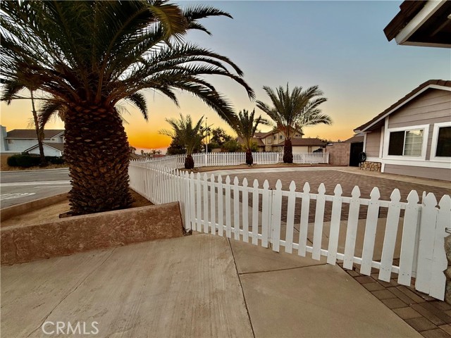 Detail Gallery Image 12 of 56 For 25708 Aspenwood Ct, Moreno Valley,  CA 92557 - 3 Beds | 2 Baths