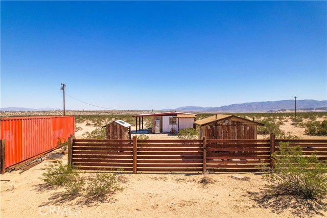 Detail Gallery Image 3 of 48 For 66488 Pole Line Rd, Joshua Tree,  CA 92252 - 0 Beds | 1 Baths