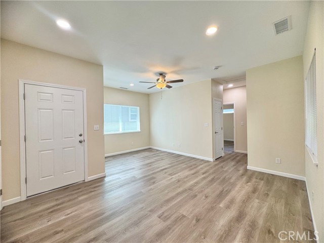 818 Chestnut Street, Chico CA: https://media.crmls.org/medias/7e262056-b9bb-4ef7-ab8c-fc34bf7e6326.jpg