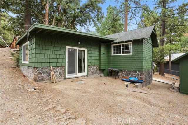 24990 Marion Ridge Drive, Idyllwild CA: https://media.crmls.org/medias/7e265ae1-d6f8-429f-80b9-c38adaf99a31.jpg