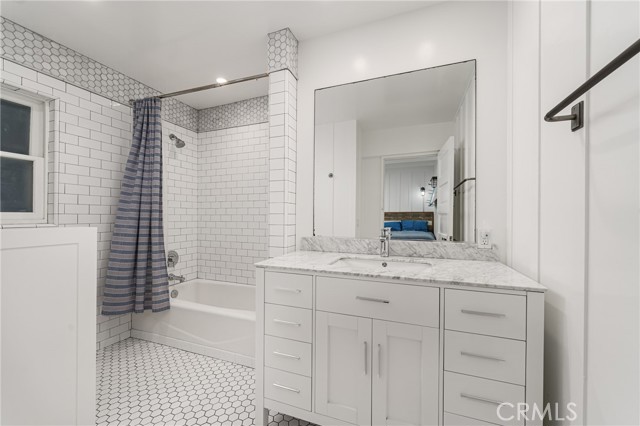Detail Gallery Image 23 of 33 For 2500 W Oceanfront, Newport Beach,  CA 92663 - 3 Beds | 3 Baths