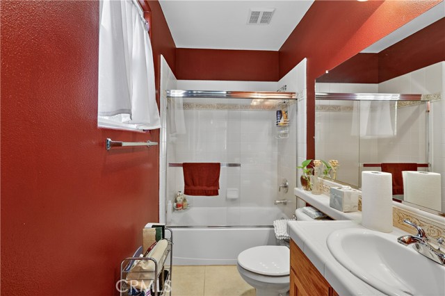 Detail Gallery Image 20 of 72 For 8815 Laguna, Chowchilla,  CA 93610 - 5 Beds | 4/1 Baths