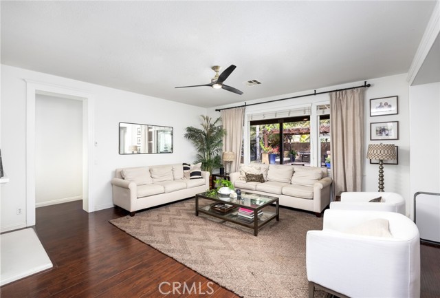 Detail Gallery Image 19 of 57 For 13216 Finish Draft Ct, Corona,  CA 92880 - 5 Beds | 4/1 Baths