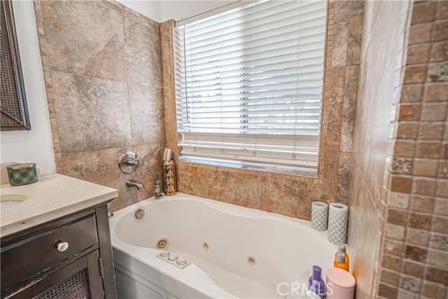 Detail Gallery Image 30 of 65 For 6317 Prairie Ct, Quartz Hill,  CA 93536 - 4 Beds | 2 Baths