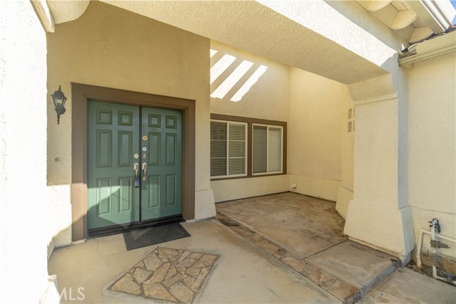 Detail Gallery Image 7 of 53 For 14098 Henderson Dr, Rancho Cucamonga,  CA 91739 - 4 Beds | 2/1 Baths