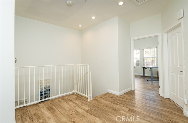 Detail Gallery Image 22 of 43 For 3960 Pennsylvania Ave #107,  La Crescenta,  CA 91214 - 3 Beds | 2/1 Baths