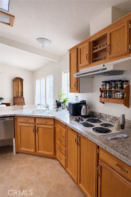 Detail Gallery Image 7 of 17 For 2050 Springfield #101,  Chico,  CA 95928 - 2 Beds | 2 Baths