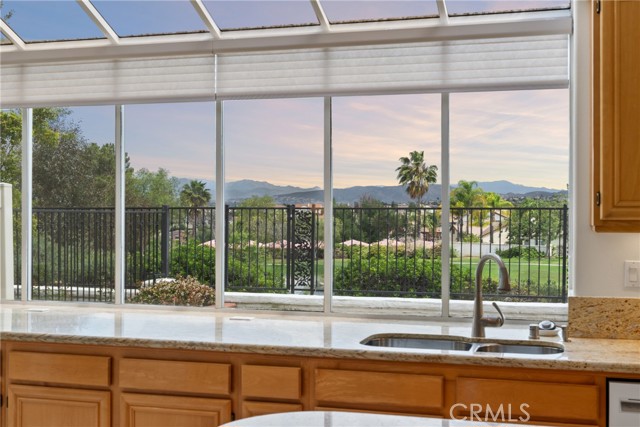 Detail Gallery Image 15 of 55 For 45436 via Jaca, Temecula,  CA 92592 - 4 Beds | 3 Baths