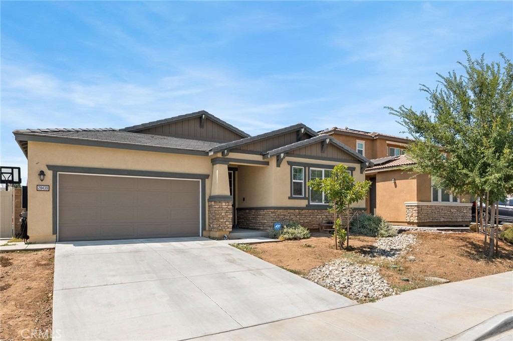 28439 Harvest Gold Court