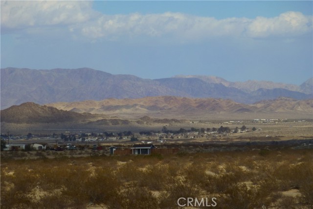 3475 Canyon Road, 29 Palms CA: https://media.crmls.org/medias/7e2b991d-4676-4267-9e3f-0e6235a83941.jpg