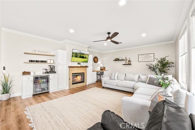 42016 Delmonte Street, Temecula CA: https://media.crmls.org/medias/7e2b9ea7-66a5-4a75-82d5-de3ae7dbfee1.jpg