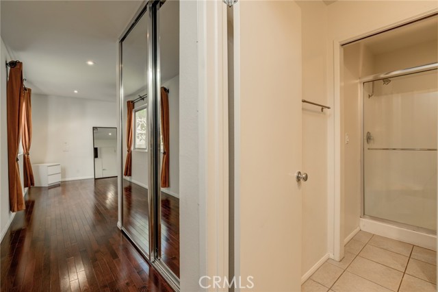 Detail Gallery Image 31 of 44 For 8400 De Longpre Ave #205,  West Hollywood,  CA 90069 - 2 Beds | 2 Baths