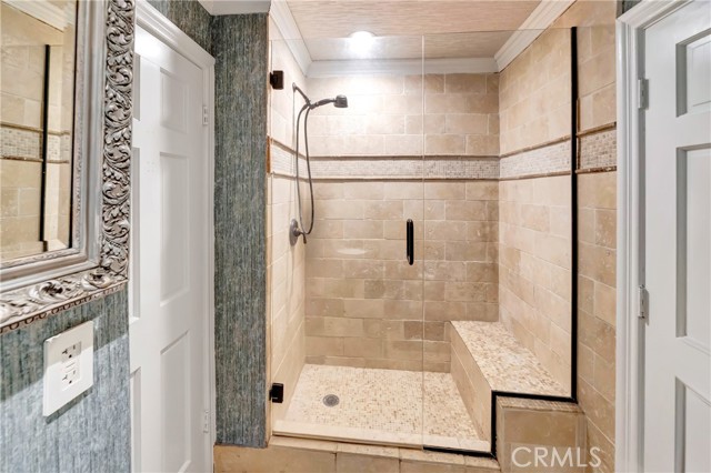 Detail Gallery Image 21 of 55 For 5441 Calvin Ave, Tarzana,  CA 91356 - 5 Beds | 5/1 Baths