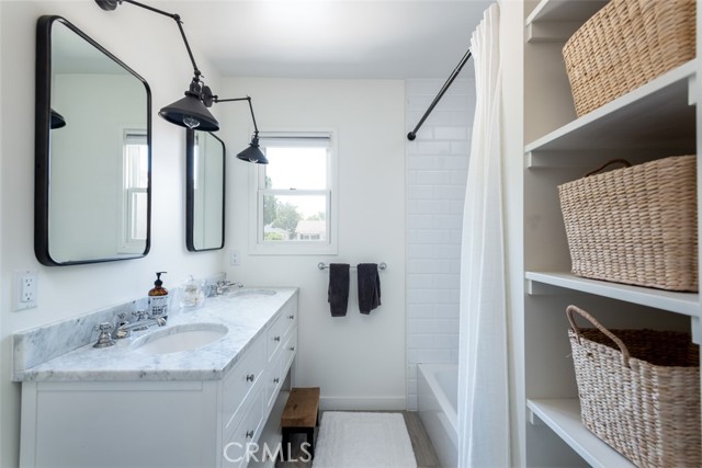 Detail Gallery Image 22 of 28 For 420 Cabrillo St, Costa Mesa,  CA 92627 - 3 Beds | 2 Baths