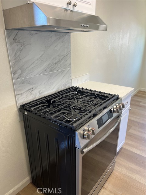 1231 Webster Street, Redlands CA: https://media.crmls.org/medias/7e2d7e37-8fdd-4ad0-a5a4-a1aaf44a0252.jpg