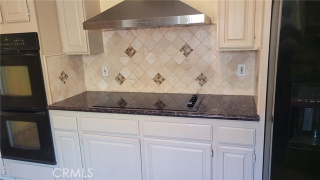 1100 E 215th Place, Carson CA: https://media.crmls.org/medias/7e2f93fc-4d74-4c67-9f10-a9c3234dbdaa.jpg