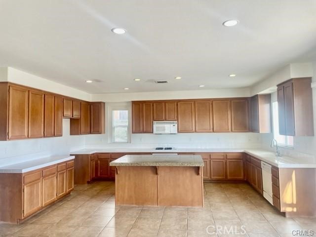 23622 Saratoga Springs Place, Murrieta CA: https://media.crmls.org/medias/7e2fa436-1f02-4c17-92b6-4c07116b785a.jpg