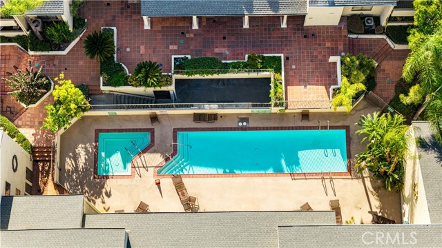 64 North Mar Vista Avenue, 103 photo 37