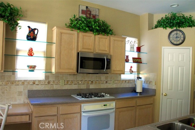 Detail Gallery Image 3 of 6 For 3435 N Avenida San Gabriel Rd, Palm Springs,  CA 92262 - 5 Beds | 2/1 Baths