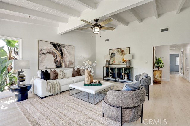 Detail Gallery Image 6 of 48 For 1112 Westcliff Dr, Newport Beach,  CA 92660 - 4 Beds | 4 Baths