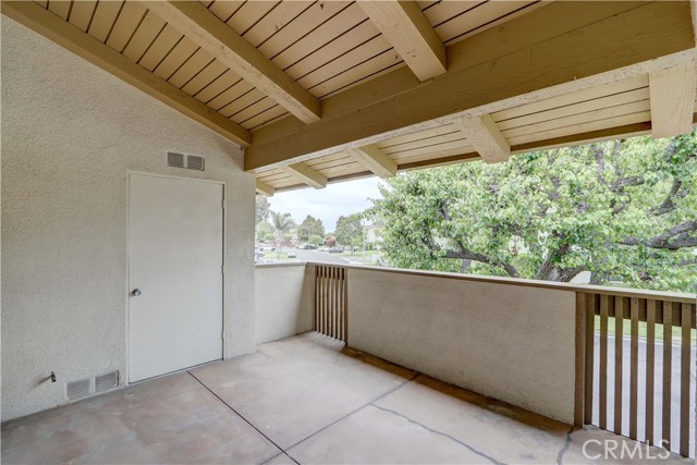 Detail Gallery Image 22 of 35 For 8877 Lauderdale Ct 214e,  Huntington Beach,  CA 92646 - 2 Beds | 2 Baths