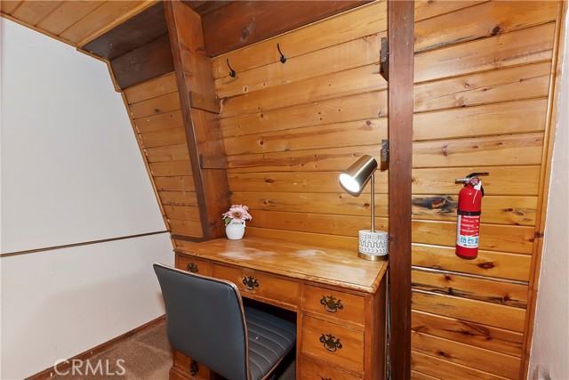 Detail Gallery Image 26 of 46 For 317 W Aeroplane Bld, Big Bear City,  CA 92314 - 4 Beds | 2 Baths