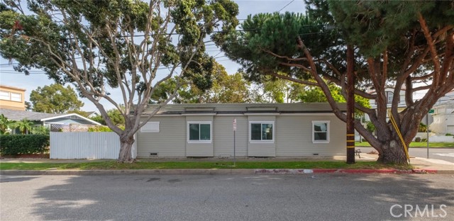 Detail Gallery Image 32 of 38 For 318 S Francisca Ave, Redondo Beach,  CA 90277 - 1 Beds | 2 Baths