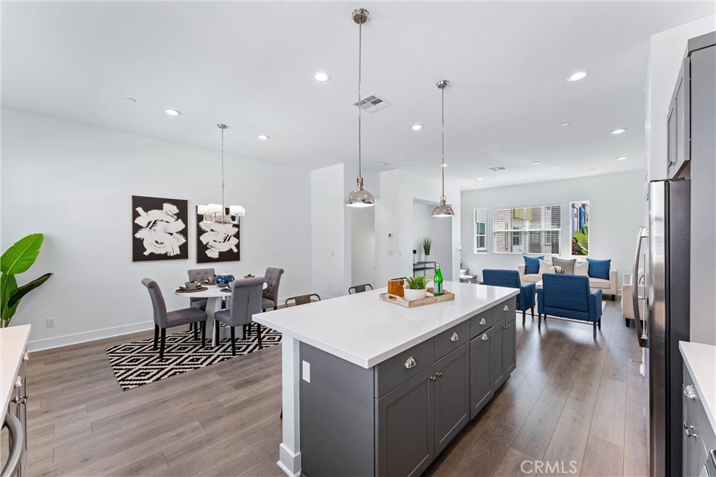 7e34ab4d D98e 4f25 8a95 7edee19ad305