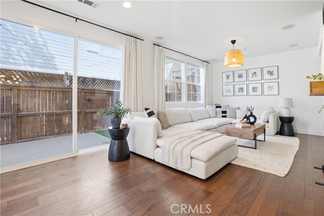 Detail Gallery Image 6 of 59 For 72 Sellas, Ladera Ranch,  CA 92694 - 3 Beds | 2/1 Baths