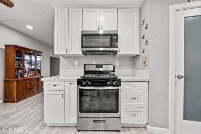 Detail Gallery Image 16 of 41 For 40258 168th St, Palmdale,  CA 93591 - 3 Beds | 2 Baths