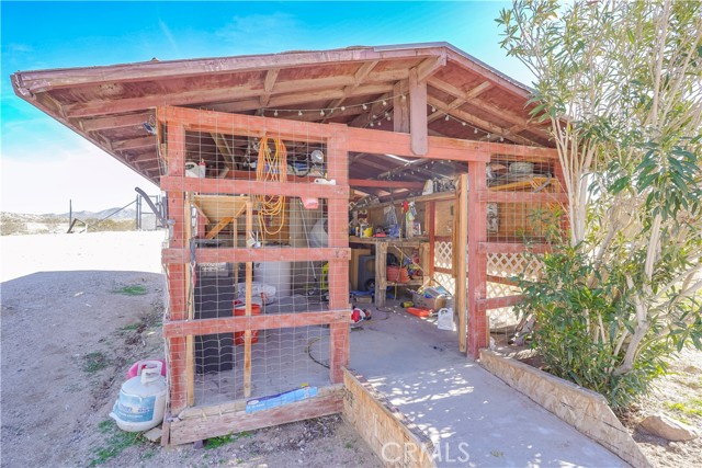 Detail Gallery Image 10 of 60 For 15050 Morning Glory, Oro Grande,  CA 92368 - 3 Beds | 2 Baths