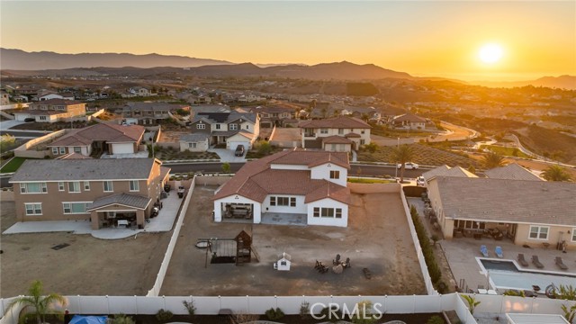 17042 Meteor Way, Riverside CA: https://media.crmls.org/medias/7e37d77a-4f51-4574-b12e-2cba46535f98.jpg