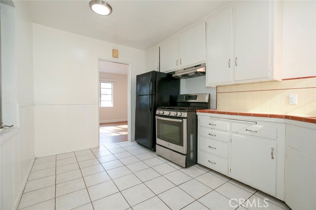 Detail Gallery Image 8 of 17 For 347 W Dryden St #B,  Glendale,  CA 91202 - 1 Beds | 1 Baths