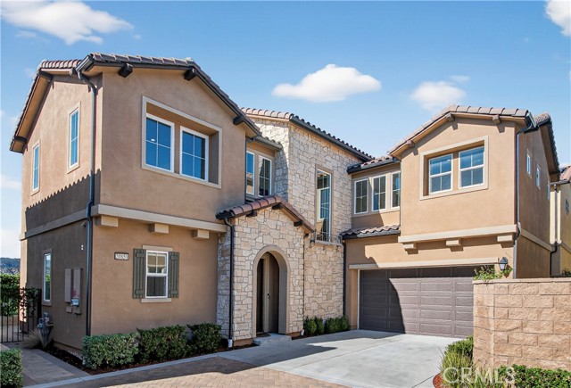 Detail Gallery Image 23 of 26 For 20851 W Acorn Circle, Porter Ranch,  CA 91326 - 4 Beds | 3 Baths