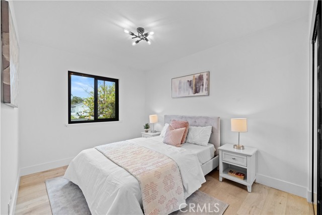 Detail Gallery Image 18 of 43 For 4001 W Kent Ave, Santa Ana,  CA 92704 - 4 Beds | 2 Baths