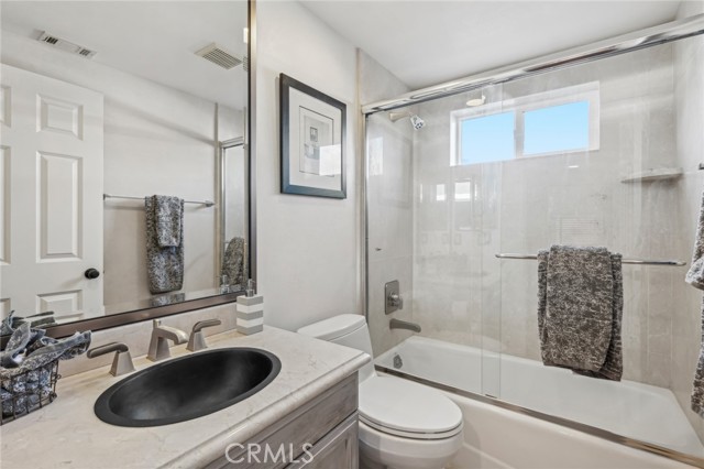 Detail Gallery Image 20 of 29 For 610 Marigold Ave, Corona Del Mar,  CA 92625 - 3 Beds | 3/1 Baths