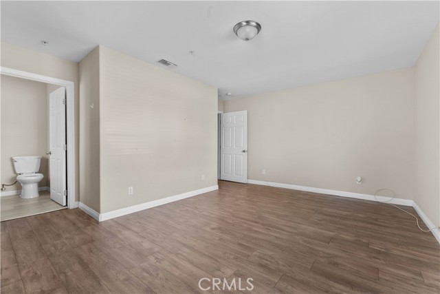 6953 Sierra Avenue, Fontana CA: https://media.crmls.org/medias/7e39603c-9b28-4941-8118-a06b4069aed7.jpg