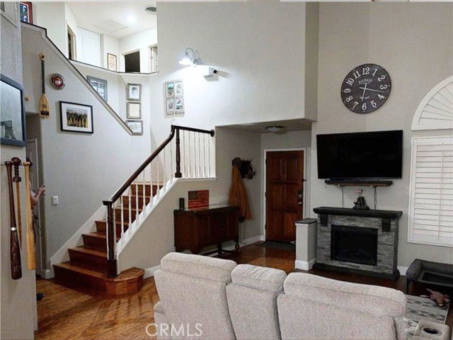 Detail Gallery Image 5 of 31 For 39147 via Pamplona, Murrieta,  CA 92563 - 4 Beds | 2/1 Baths