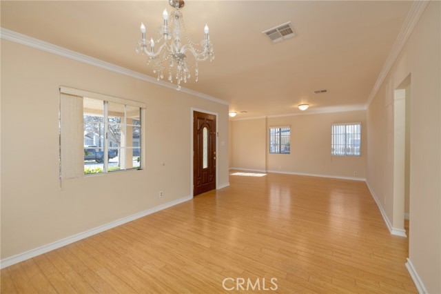 505 Myrtle Street photo 2