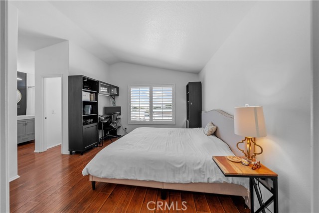 815 Autumn Lane, Corona CA: https://media.crmls.org/medias/7e3b1bc2-f33d-4080-b1db-f6b195768de9.jpg