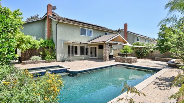 20931 Avenida Amapola, Lake Forest CA: https://media.crmls.org/medias/7e3b90cd-cfbd-4d93-817c-07cbcb52029d.jpg