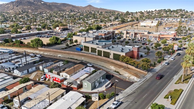 Detail Gallery Image 33 of 35 For 6154 Mission Bld #55,  Jurupa Valley,  CA 92509 - 2 Beds | 2 Baths