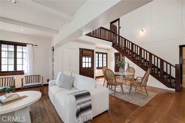 Image 5 of 37 For 525 Manhattan Beach Blvd