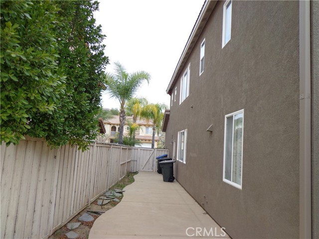 Image 15 of 38 For 31553 Sagecrest Drive
