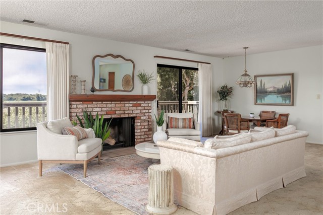 2030 Sombrero Drive, Los Osos CA: https://media.crmls.org/medias/7e3d52f4-ef01-4aa5-9a89-02451bce7dc8.jpg