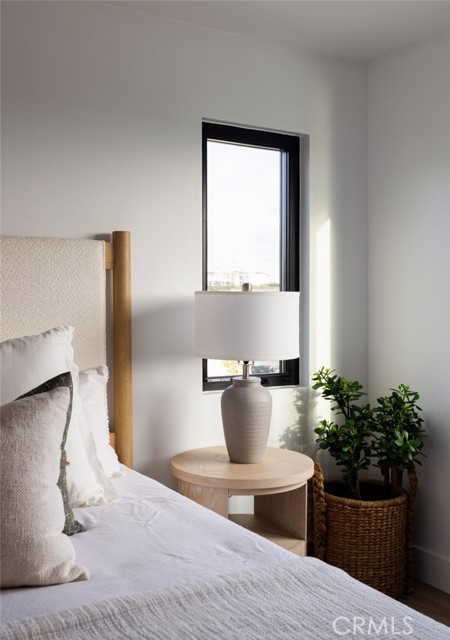 Detail Gallery Image 43 of 72 For 919 Sandcastle R, Corona Del Mar,  CA 92625 - 5 Beds | 4 Baths